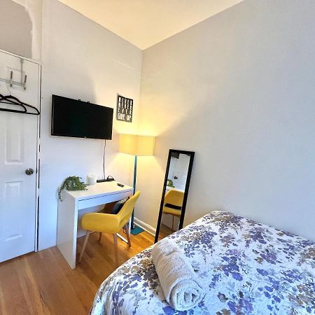 Manhattan -Ues - Room Accommodation New York Eksteriør billede
